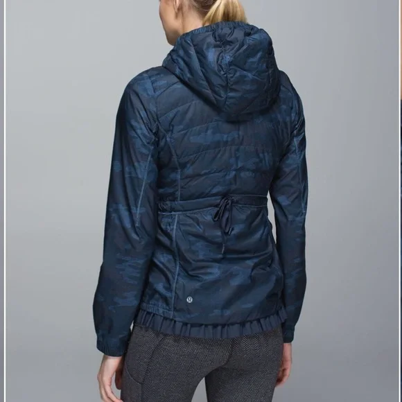 🌟 Lululemon Spring Fling Jacket 🌟 - Picture 2 of 13